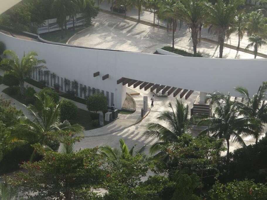 Amara Cancun Beachfront Condo Bagian luar foto